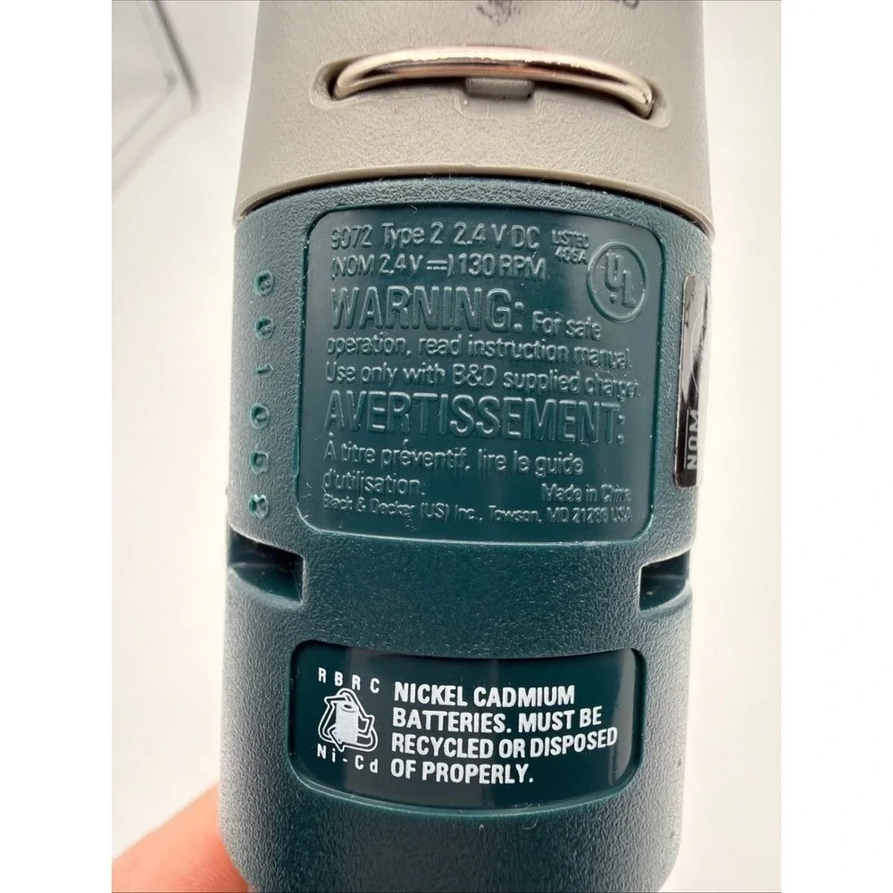 Black & Decker 2.4v Cordless Screwdriver 9072 Charger + Drive Tip